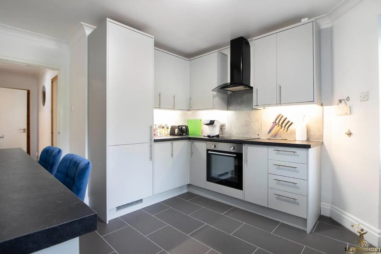 Daire Station Lodge Close To City Centre With Parking Exeter Birleşik Krallık